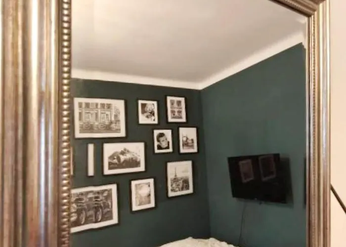 Metro-station To Opera 1 Min Away Apartment Vienna